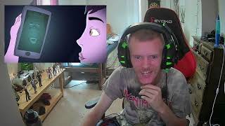 EXTREMELY DISTURBING | Kitty Reaction!