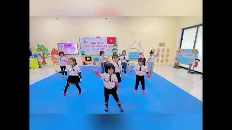 Một số hoạt động chào mừng ngày 22/12 của lớp 5 tuổi C