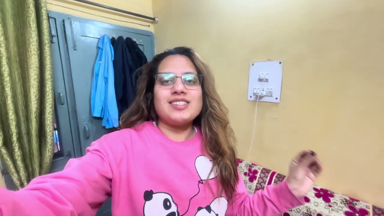 Family k saath kheli Holi#holispecial #holi #family #familyvlog #youtubeshorts #trending 