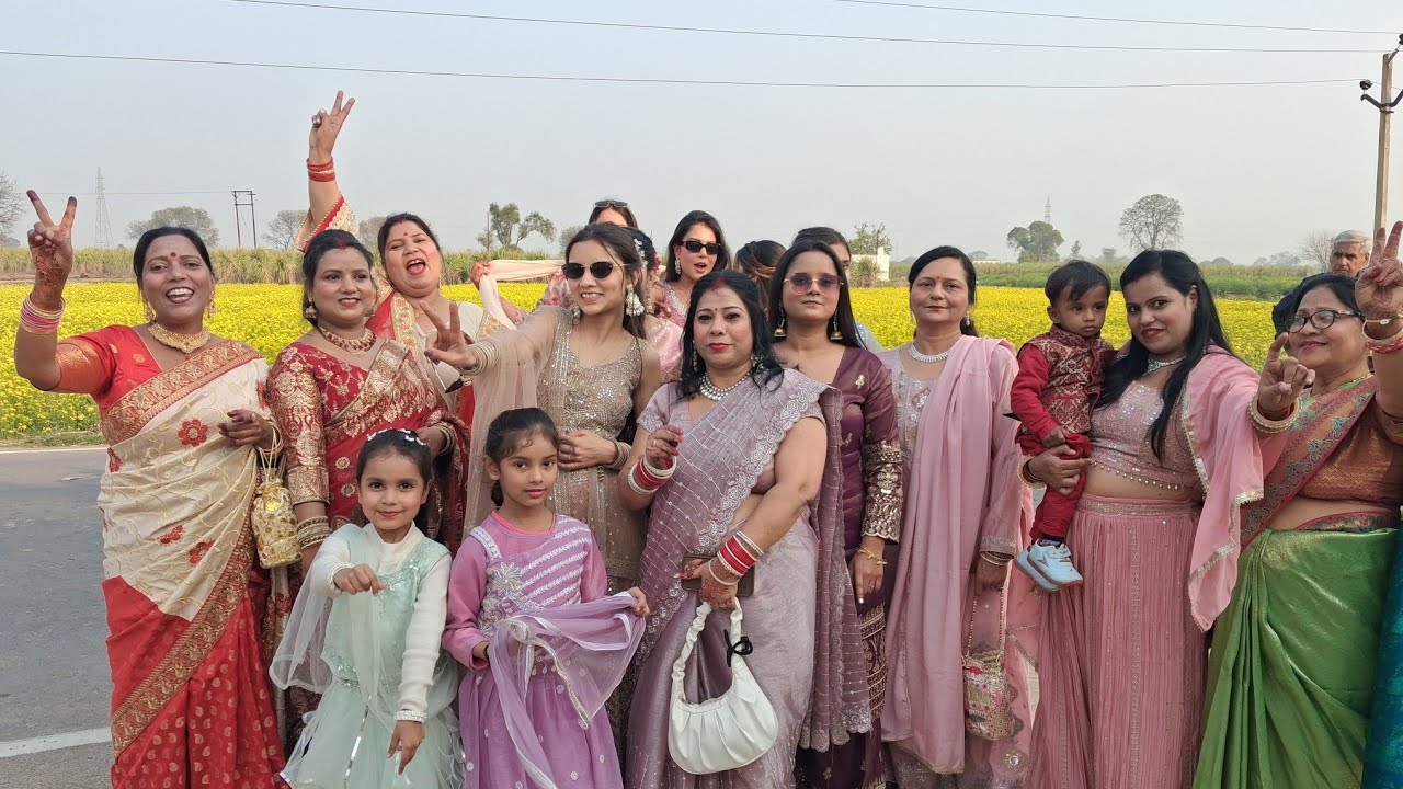 Gaon walo ne Hume dekhkr kya bola😨Lehenga phenkr m phuch gyi kheto mei☠️🌾