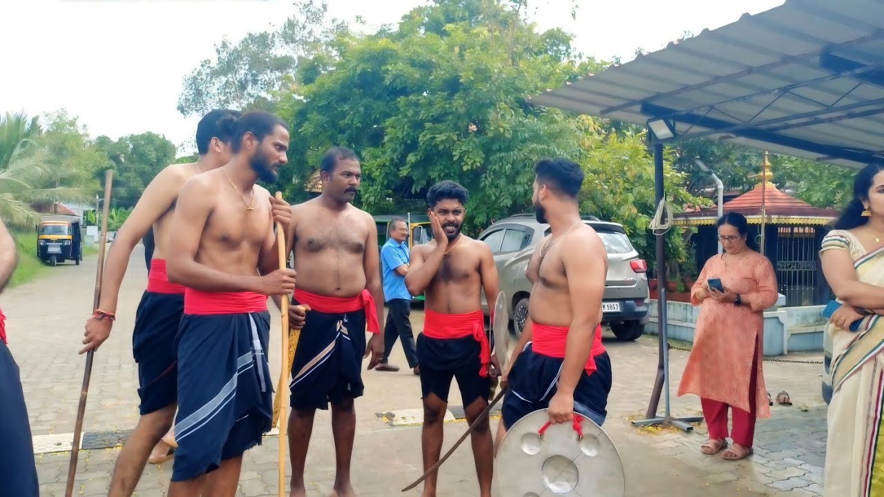 Kerala village life //এই মানুষগুলো কতো সরল // kerala rural vs semi rural area 