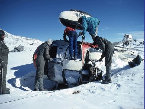 From sled dogs to rockets: What is everyone doing in the Antarctic and the Arctic? Instructional Video From sled dogs to rockets: What is everyone doing in the Antarctic and the Arctic? Instructional Video