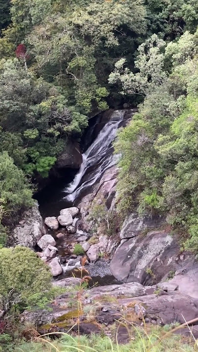 Beauty of Sri Lanka 🇱🇰 #travel #nature #naturelovers #waterfall #srilanka
