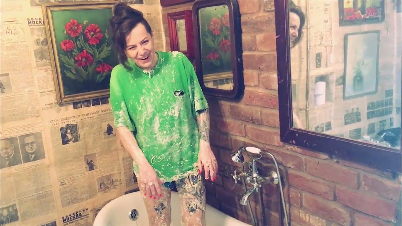 Девочки--мою-ванне. Моя девушка в ванной видео. Small girl ванна. Фотосет в ванной. Туб герл.