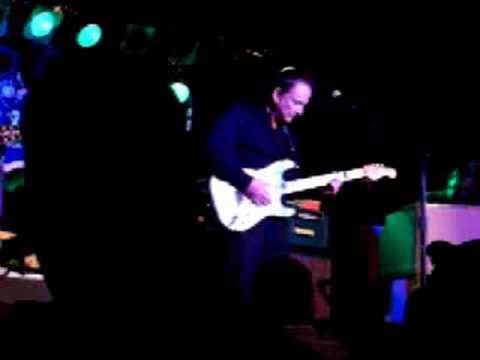 Jimmie Vaughan "In the Middle of the Night" NYC, 7...