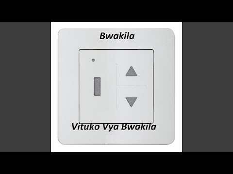 Akimtongoza Mke Wa Mtu