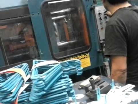 Fabricando ganchos en MANUFACTURA LTS - YouTube