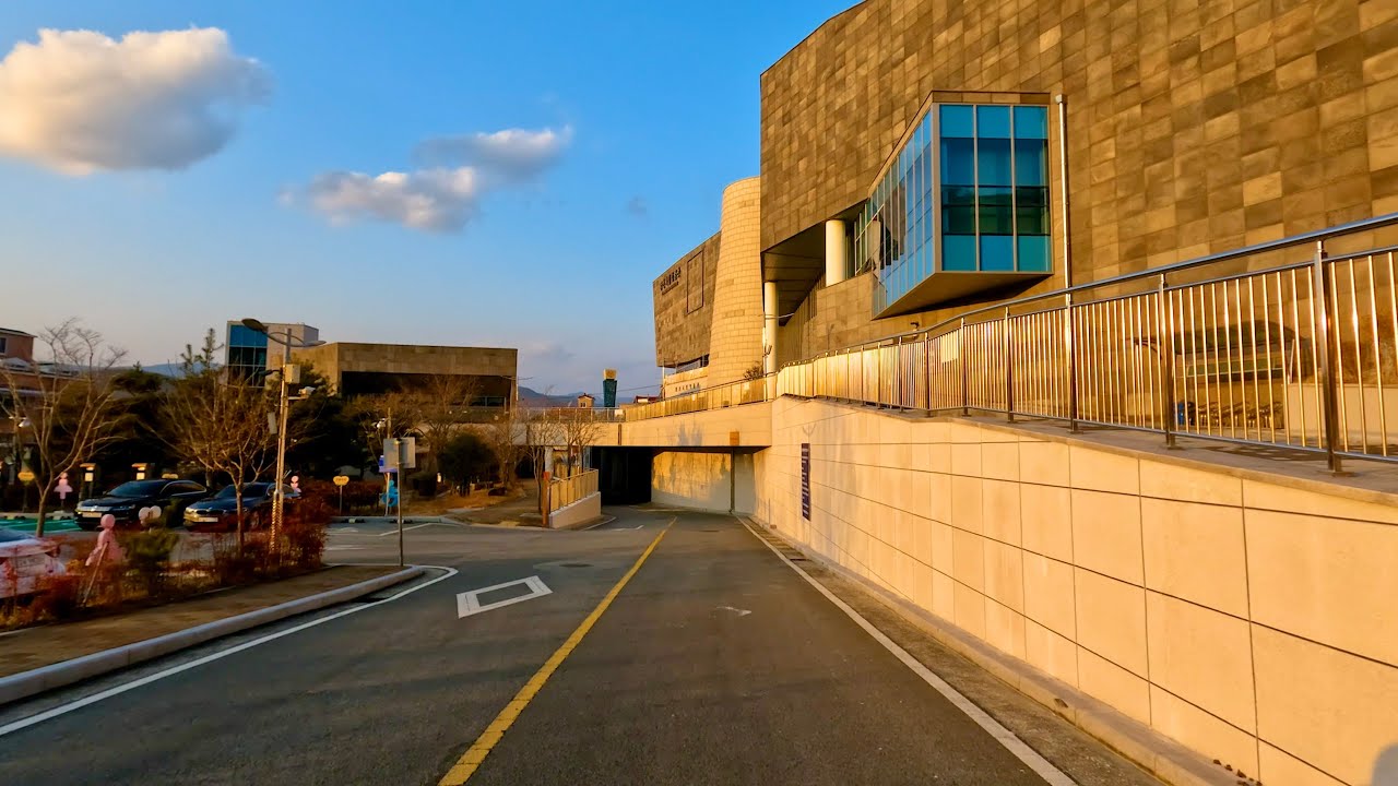 [4K] Clear Day & Evening, Busan Yangsan Drive | Hwangsan Park - City Museum | White Noise, ASMR| 192