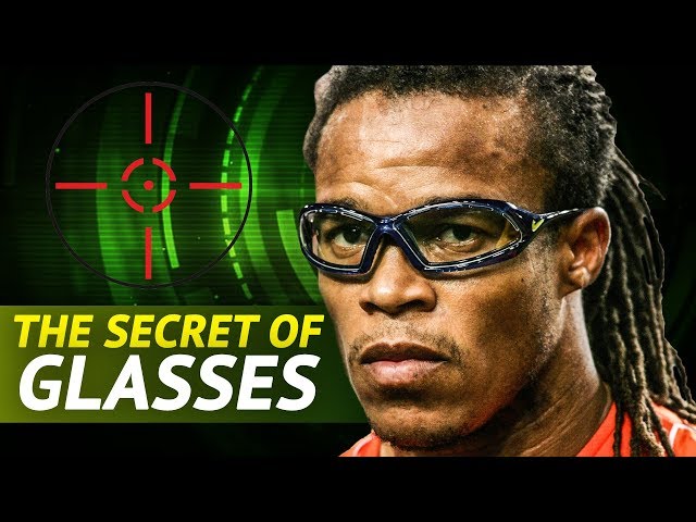 6 Iconic Footballers Who Wear Glasses