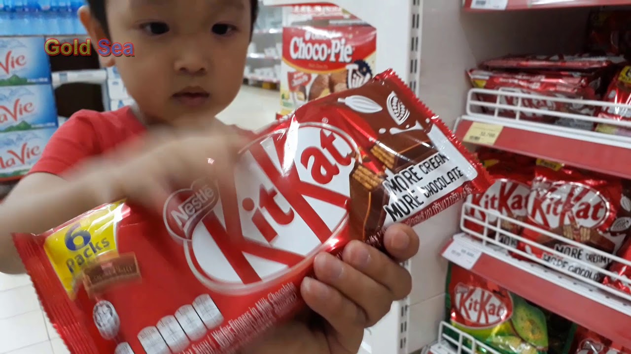 Bé Gato Đi Mua Kẹo Các Loại Kẹo Kitkat Kẹo Mentos Kẹo Xiliton Kẹo Chuppa Chups Kẹo Extra