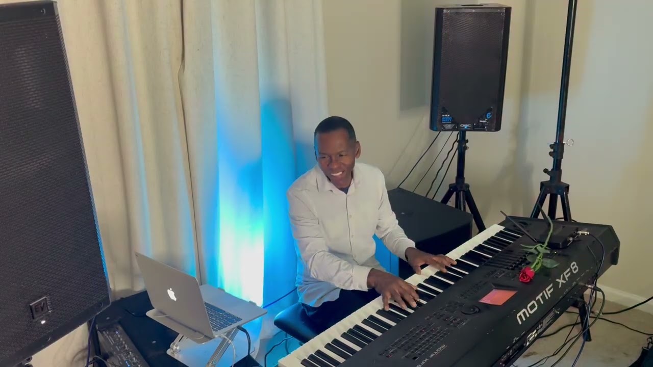 So fresh So clean: piano cover