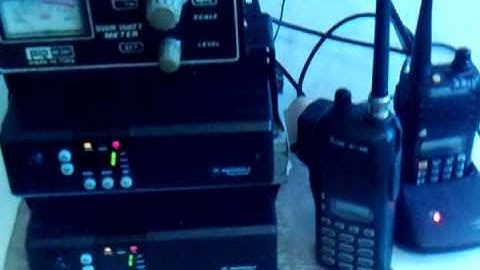 Motorola GM300 átjátszó (repeater)