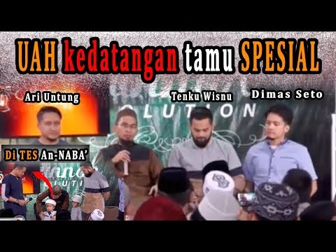 artis-hijrah.-ustadz-adi-hidayat-kedatangan-tamu-artis