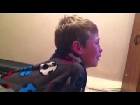 РОДИТЕЛИ УНИЧТОЖАЮТ ДЕТЯМ ЭЛЕКТРОНИКУ!