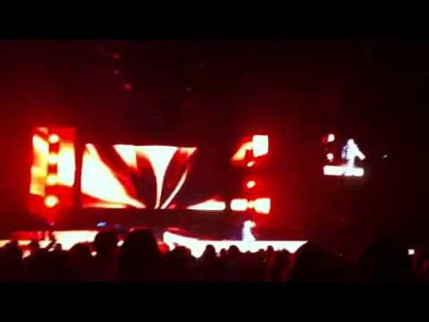 scotty mccreery turn lights down low youtube who sings turn the lights down low