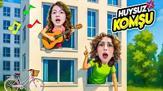 Esmanur Çok Gürültü Yapti Alt Komşu Kapiya Geldi̇ Esmanur Ve Sara