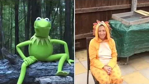 Kermit and Lynn doing the ice bucket challenge