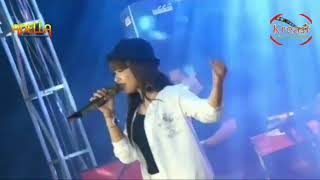 Tasya Rosmala_Mawar Putih