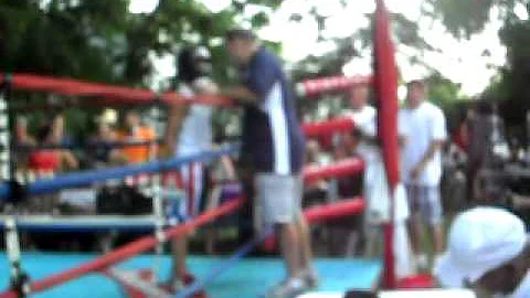 Ivan Calixto vs Devin Dunlap- amueture boxing