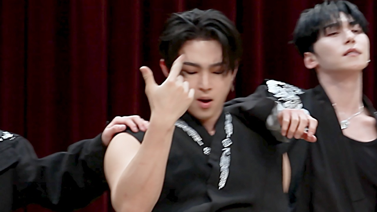 ONEUS 260123 Soundwave Fansign Grenade LEEDO Focus