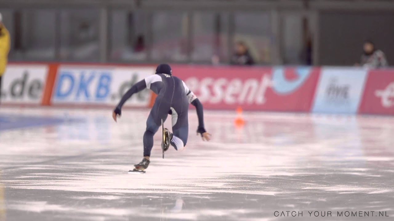 Fast Speed skating start Kyou Hyuk Lee slowmotion - YouTube