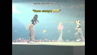 Twice splashing water in Dallas concert *I can’t believe Jeongyeon did to Momo*