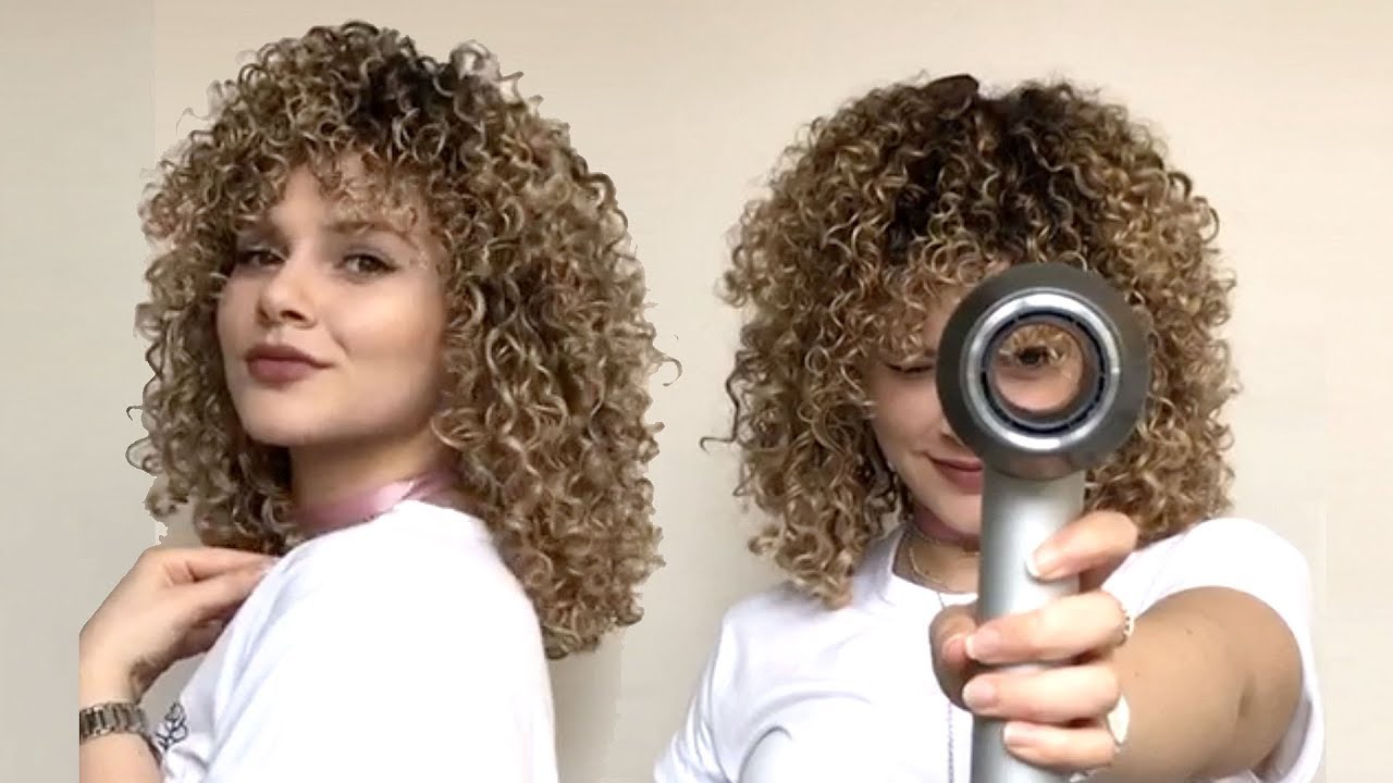 How To Diffuse Curly Hair Without Frizz Hair Diffuser Curly Hair Styles Curly Hair Tips [ 720 x 1280 Pixel ]