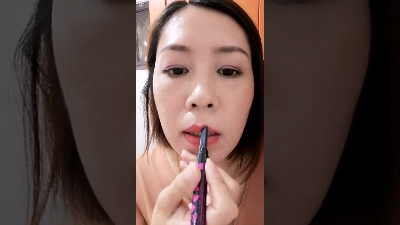 Mary Kay Heart-shaped Lipstick (Natural Confidence)