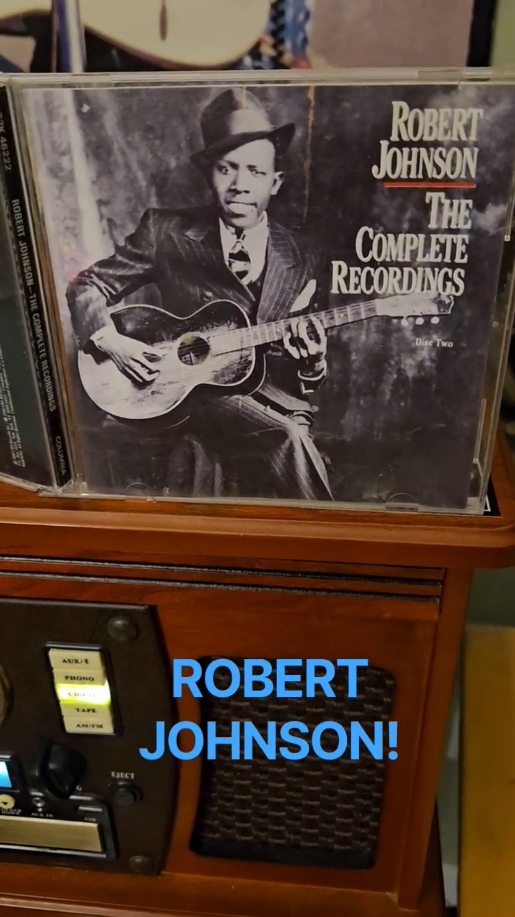 Rockin to ROBERT JOHNSON!!!😎 - YouTube