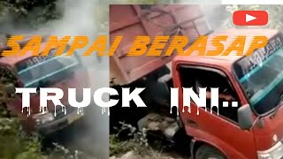 Truck Gagal Menanjak