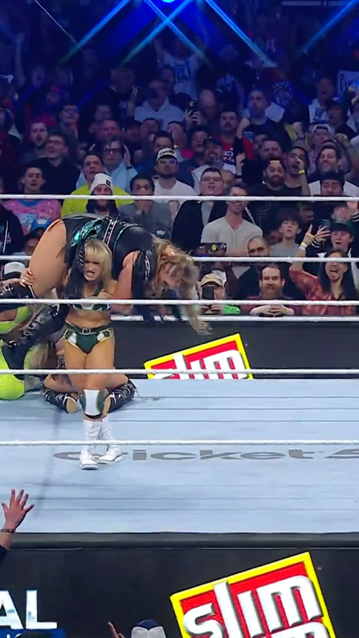 Welcome to WWE, Jordynne Grace! Look out everybody else... ???