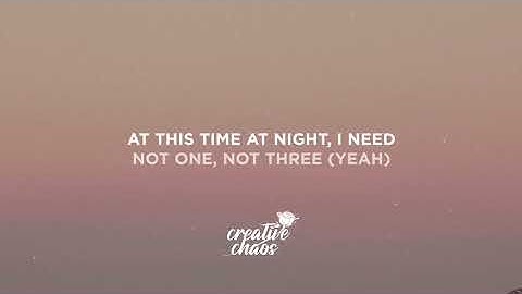 Tate McRae - 2 hands (Lyrics)