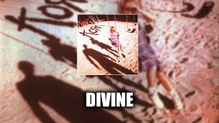 Korn - Divine [LYRICS VIDEO]