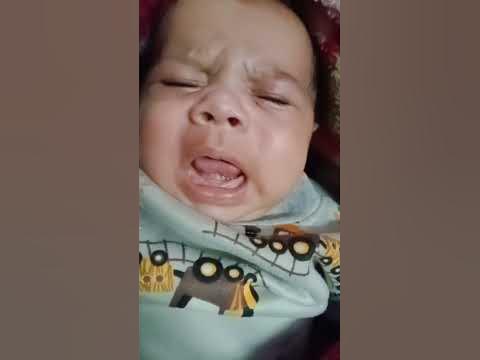 newborn baby crying - YouTube