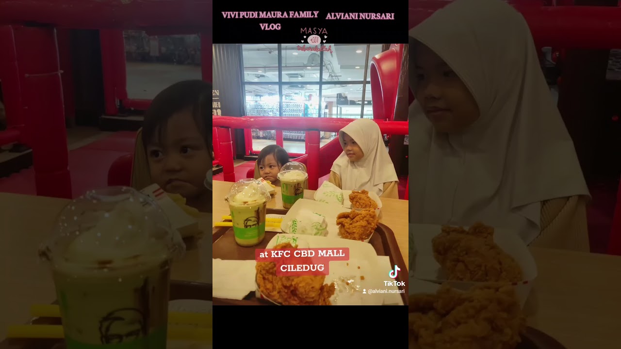 at KFC CBD MALL CILEDUG. Edisi Makan-makan Kita. 