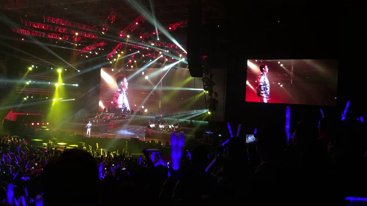 谭咏麟银河岁月40载上海演唱会 讲不出再见