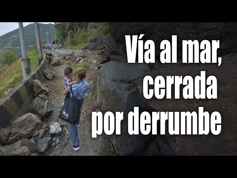 Las imágenes del derrumbe que tiene cerrada la vía al mar