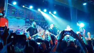 Neck deep - december (live in Jakarta 2018) HD