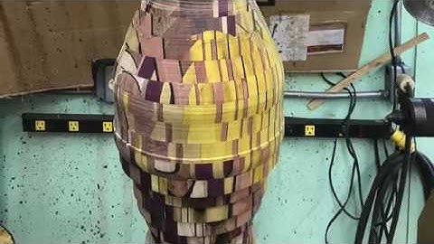 Woodturning a Long Neck Segmented Vase