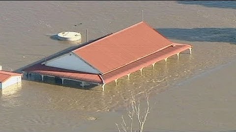 Hochwasser in Australien: Dammbruch befürchtet