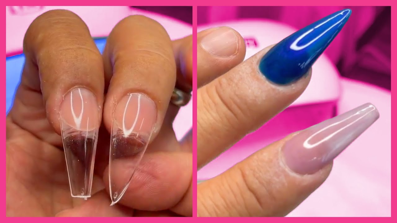 Acrylic almond baby blue tip nails | Acrylic nails almond shape, White tip  nails, French tip acrylic nails