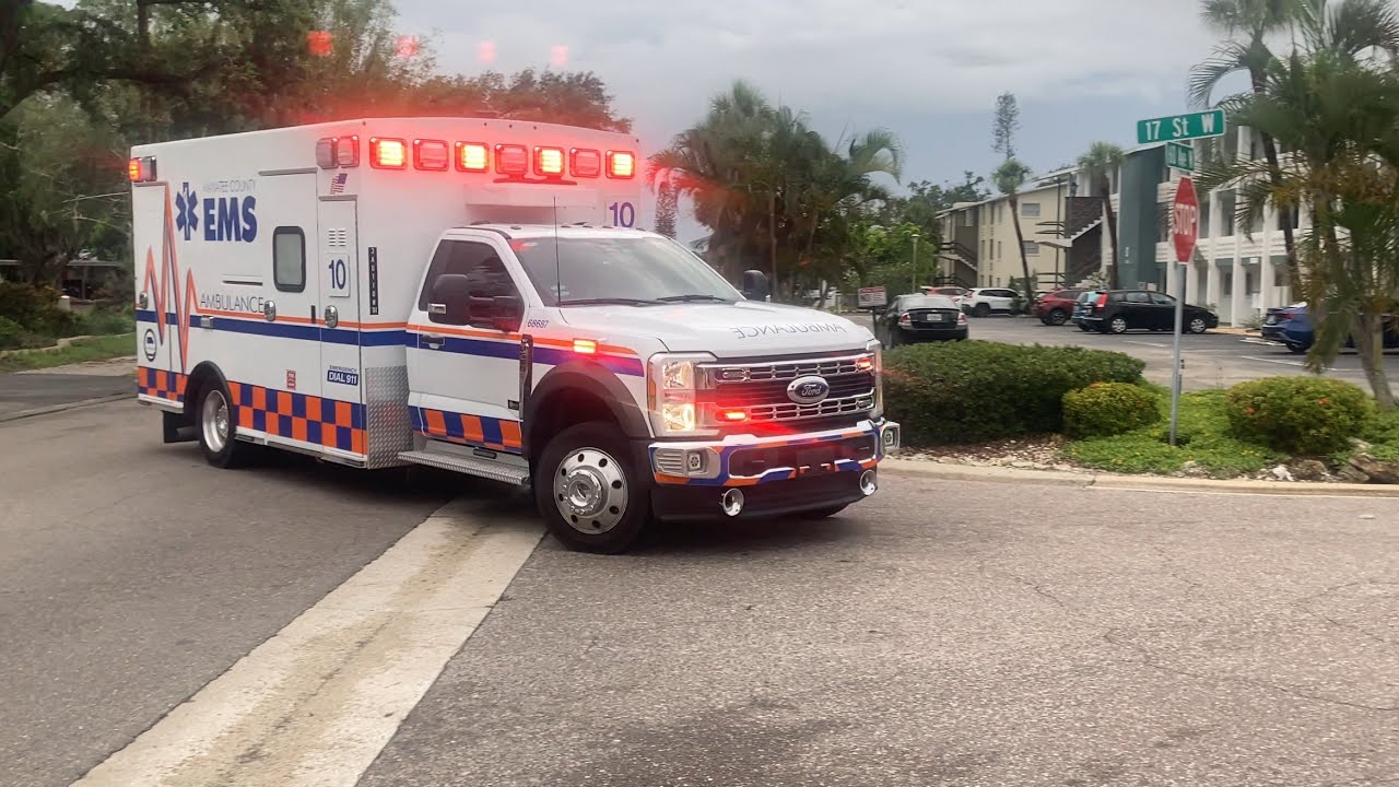 Manatee County EMS *BRAND NEW* ALPHA10 Responding and Arriving on Scene