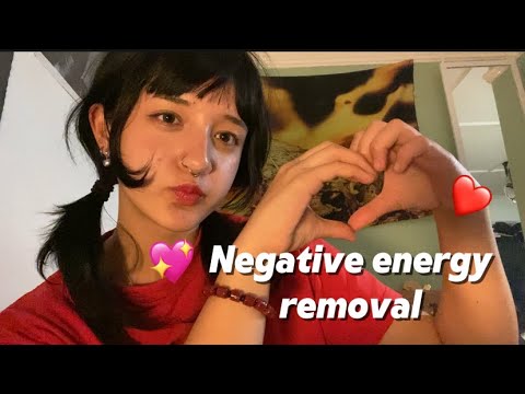ASMR Negative Energy Removal, Positive Affirmations, Hand Movements💕💗