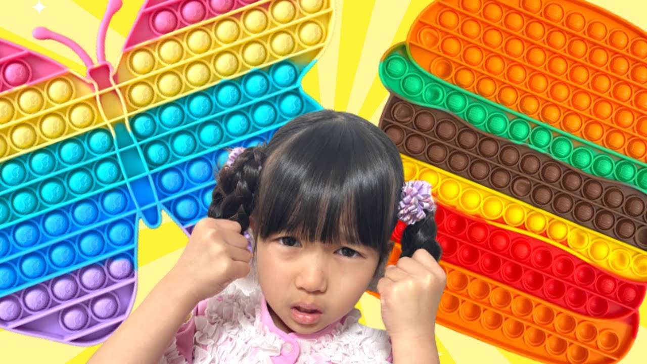 プッシュポップ対決！　いずちゃんが泣いちゃった・・・　男の子チームと女の子チームどちらが勝つ？　勝ったらナーズロープグミ！　教育【まりちゃんいずちゃんチャンネル】