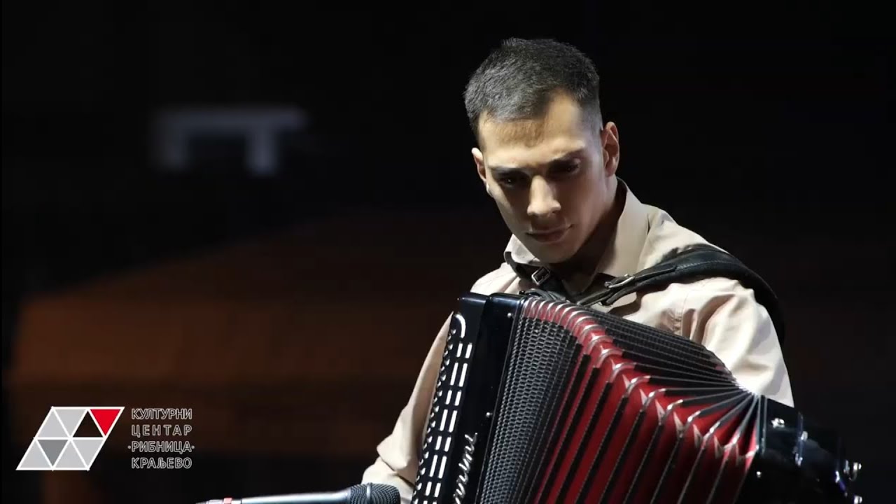 Miloš Budić - Pšeničice sitno sjeme i Vladino kolo uz pratnju Narodnog orkestra RTS