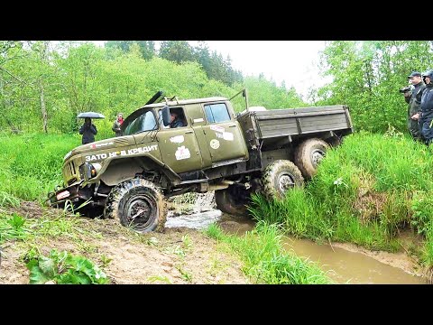 Видео: ПОПАЛИ В ЛОВУШКУ в результате ЗИЛ не вынес. Легендарный грузовик 6х6 из СССР на бездорожье.
