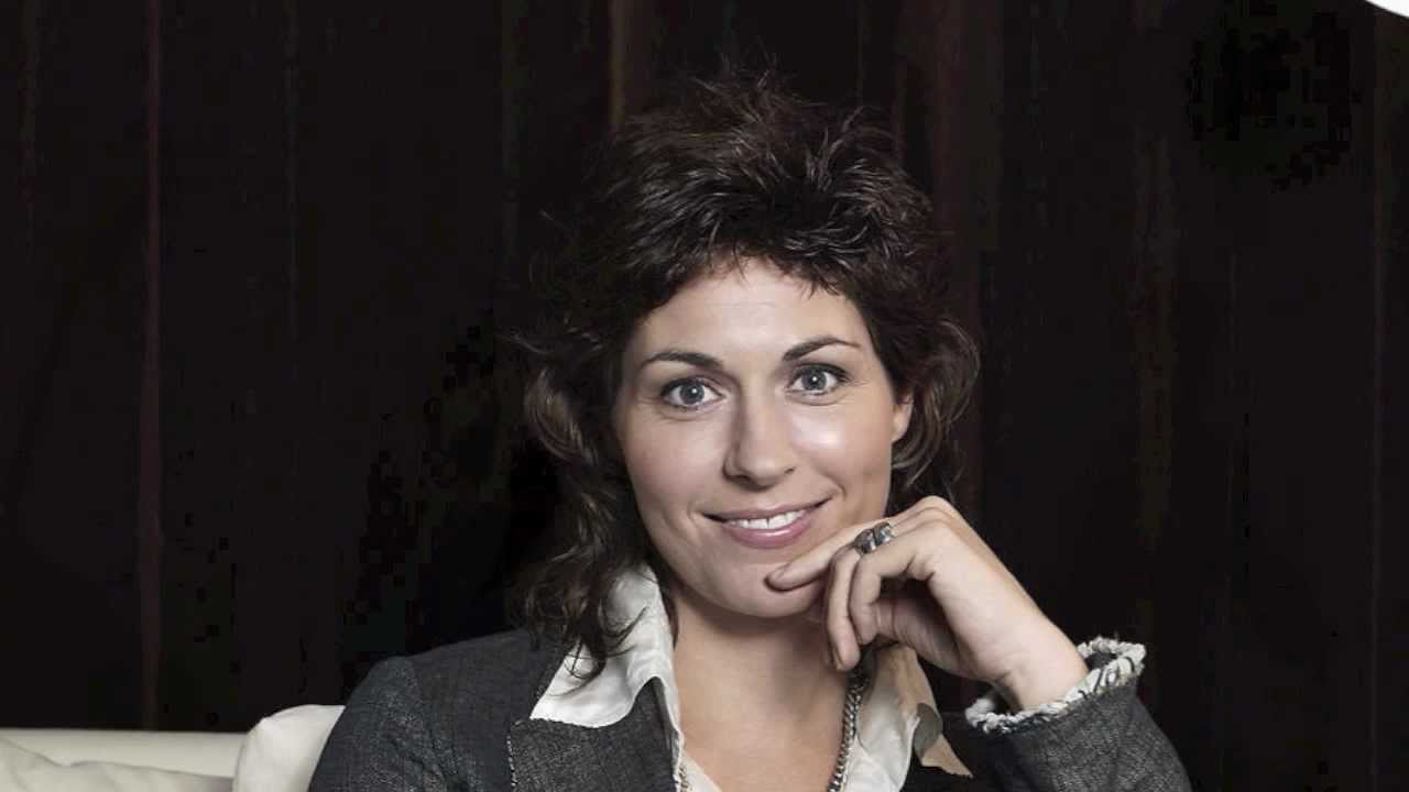 sissel kyrkjeb denti du astri youtube sissel kyrkjeb denti du astri youtube