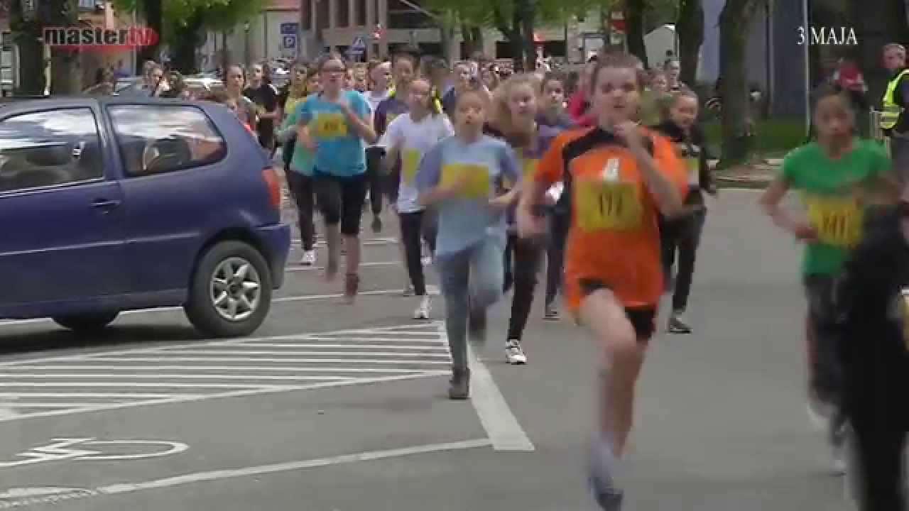 MASTER TV ŁUKÓW - XIX Uliczne Biegi 3-cio Majowe - YouTube