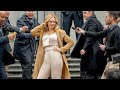 بيرفع قضيه فى المحكمه عشان قابل 1000 بنت ومحبش ولا واحده منهم 💁ملخص فيلم love guaranteed