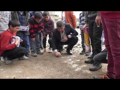 BAŞKAN FADILOĞLU, ÇOCUKLARLA CINCIKLI GÜLLE OYNADI